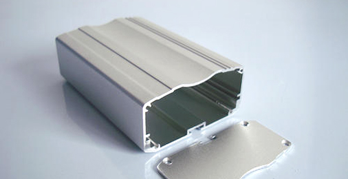 组合式铝合金外壳盒的制作方法